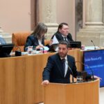 García exige a Capellán que aproveche el incremento de los recursos procedentes del Estado para impulsar la política de los cuidados